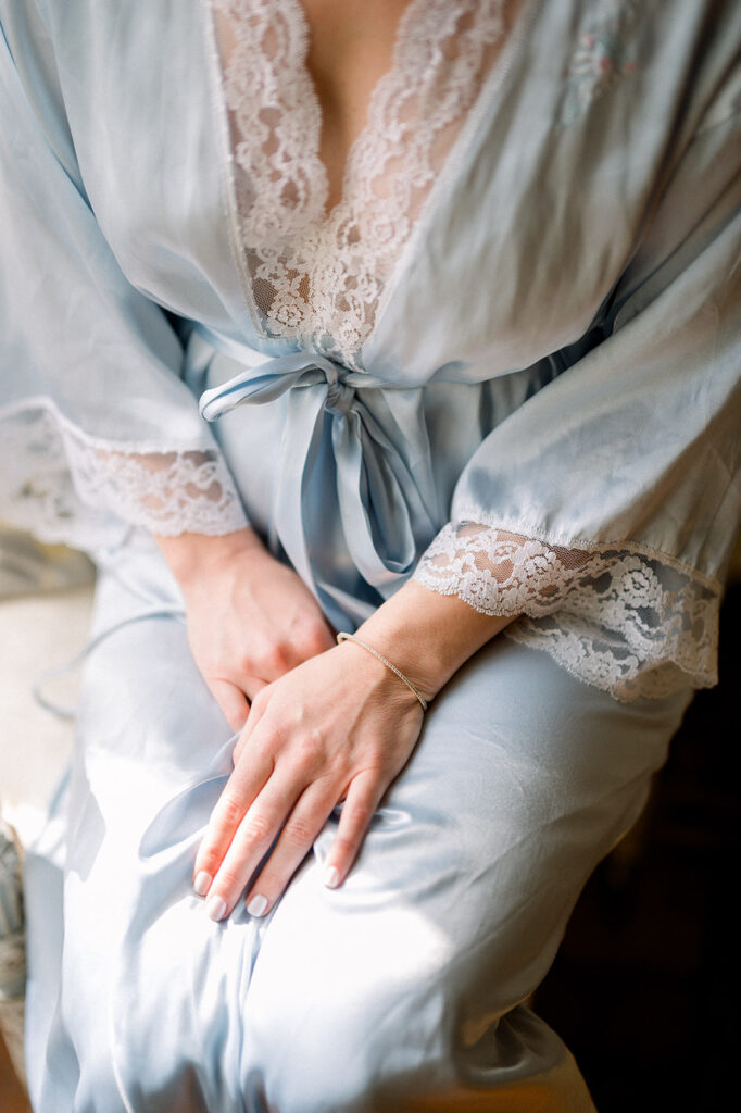 Editorial modern wedding at Chateau de Tourreau - Provençal wedding venue