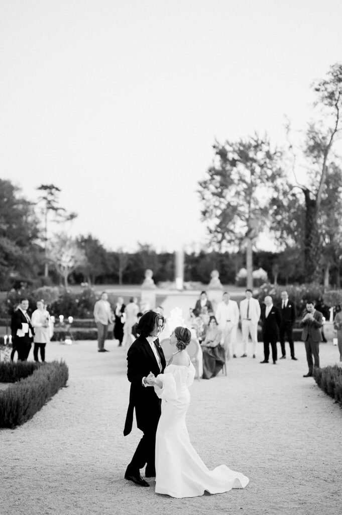 DINER - Editorial fashion wedding couple session at chateau de tourreau