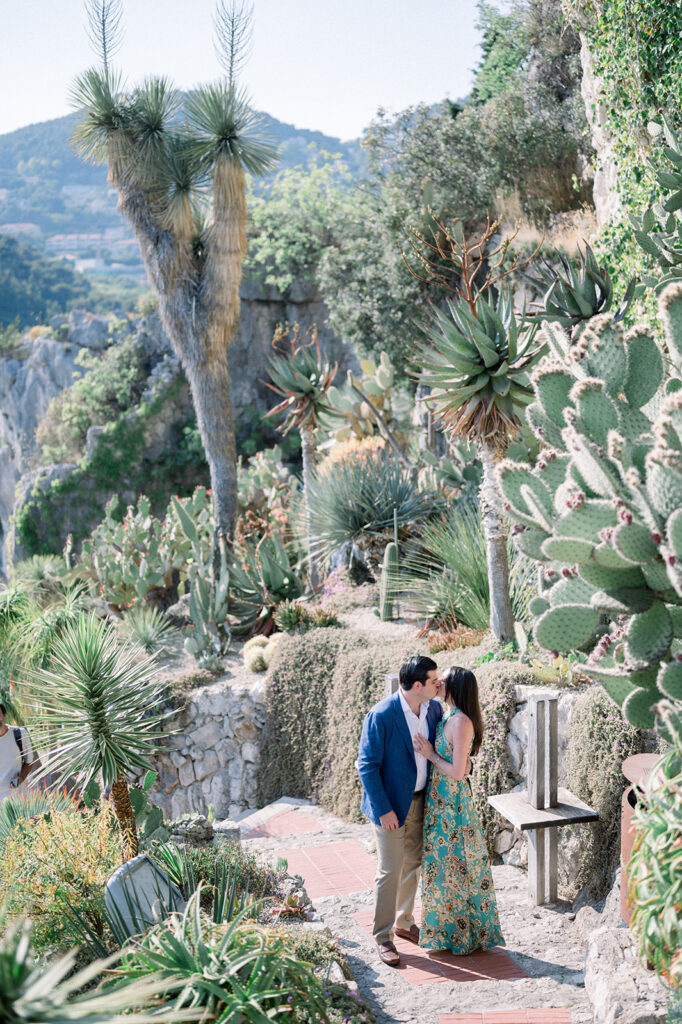 Stunning proposal in the Exotic Garden of Eze, captured discreetly by Christophe Serrano photographer