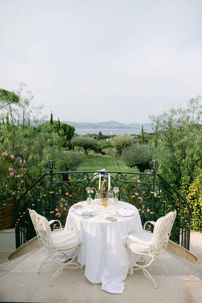 engagement proposal Airelles Saint Tropez Chateau Messardiere