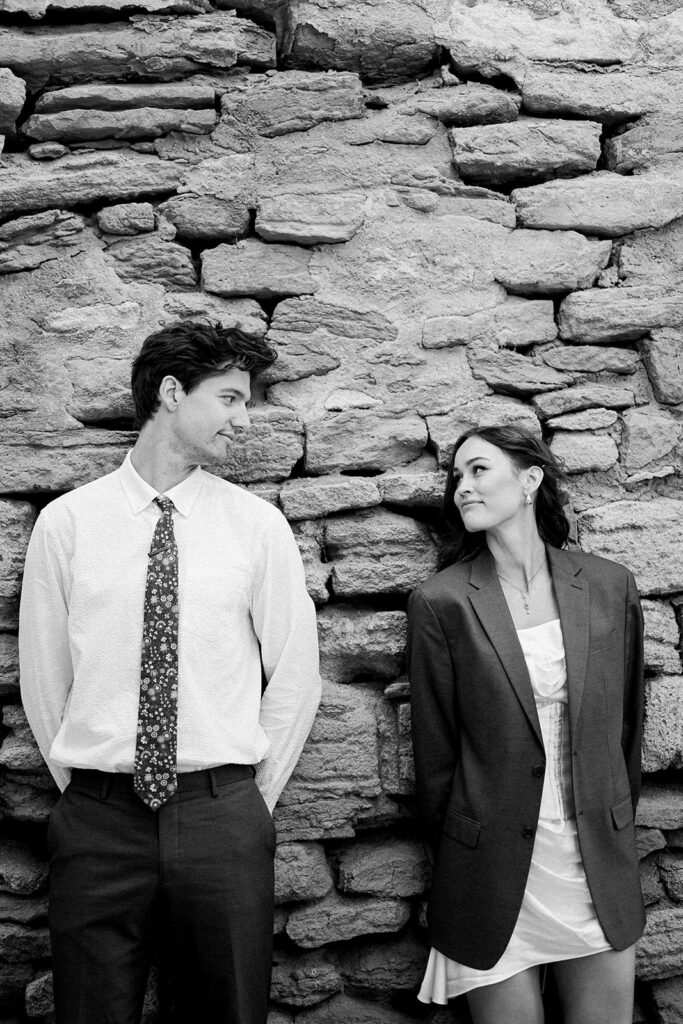 Luxury couple session in Gordes, Provence, with panoramic views of the Luberon village