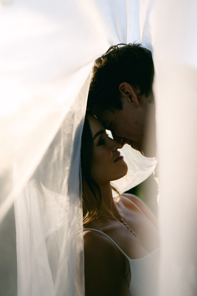 Luxury editorial wedding at Bastide de Laurence, Provence, with elegant white floral decorations