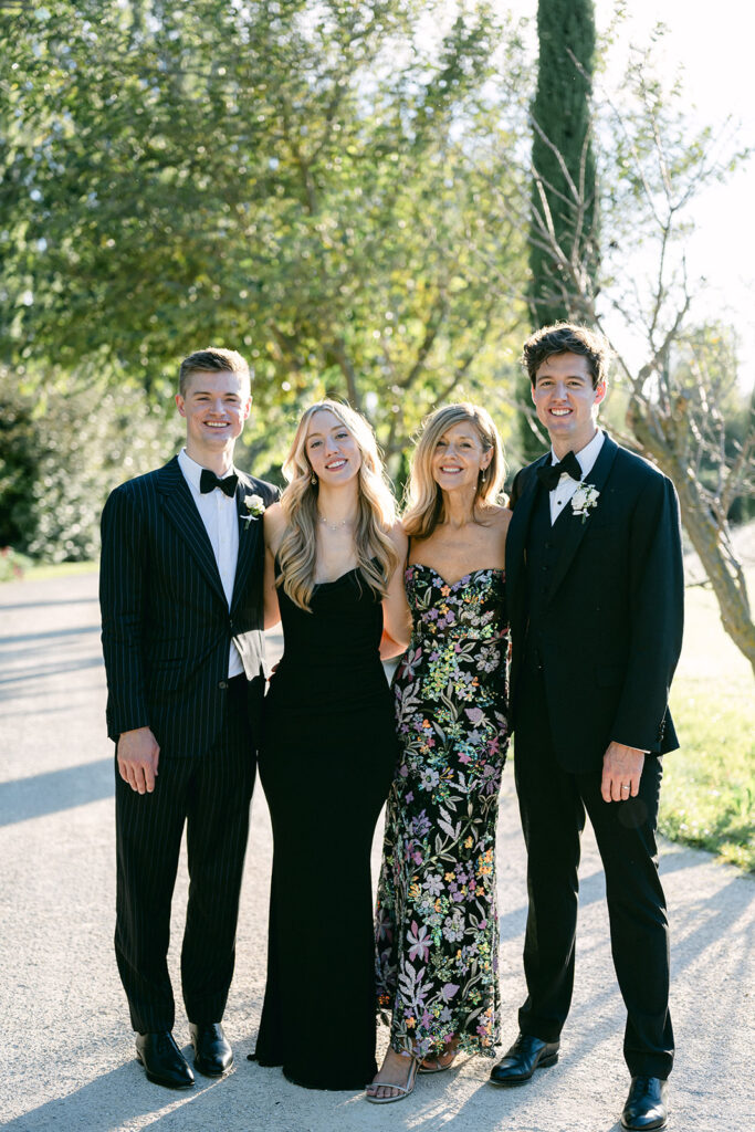 Luxury editorial wedding at Bastide de Laurence, Provence, with elegant white floral decorations