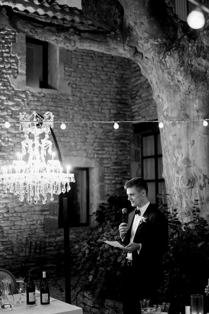 Luxury editorial wedding at Bastide de Laurence, Provence, with elegant white floral decorations